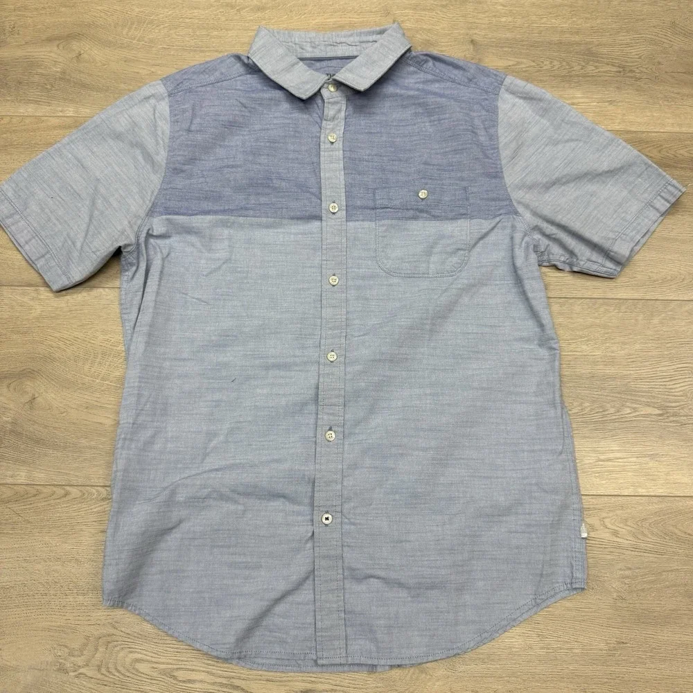 The North Face Two Tone Blue S/S Button Up Shirt Men's Sz L Hike Outdoor Casual‎